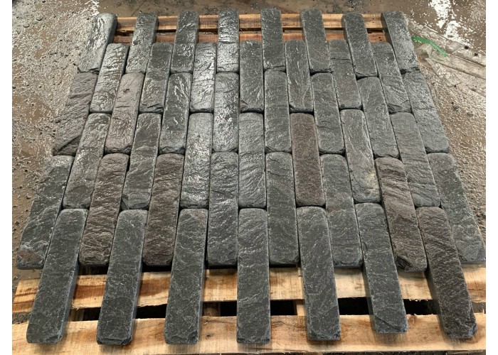 Đá chẻ quay cạnh giả cổ