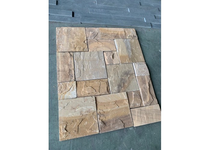 Đá Vàng Sa Mạc Ốp Giếng Trời